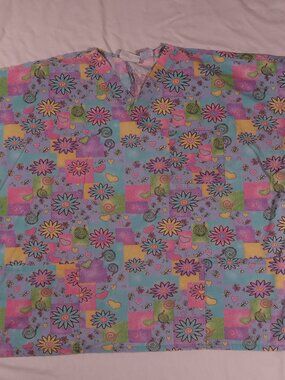 Colorful Floral Patchwork Scrub Top - Pastel Multi